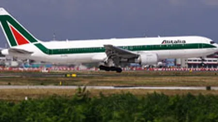 Lupta pentru Alitialia: Air France ar investi initial 750 mil. euro, Air One - 1 mld. euro