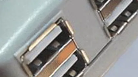 SanDisk: primul flash drive cu functie de backup automat pe Internet