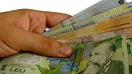 Leul sufera o depreciere usoara miercuri si revine la 3,7 lei/euro