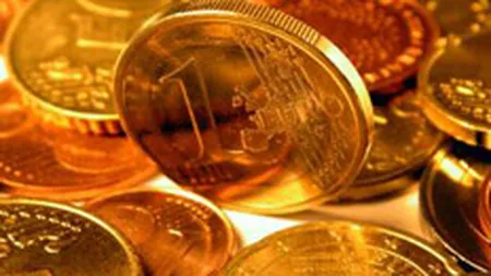 Euro mai pierde luni 5 bani in fata leului, pana la 3,62 lei/euro