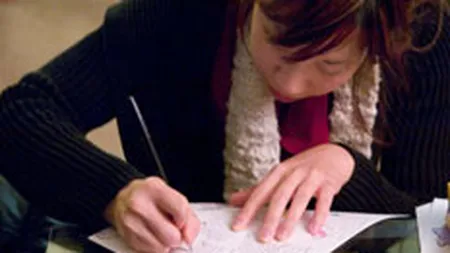 CSSPP a retras avizul pentru 3 agenti de marketing pe pensii private