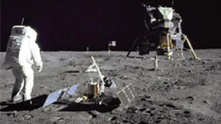 Romanii au intrat in concursul Google de 30 mil. $ pentru a duce un robot pe Luna