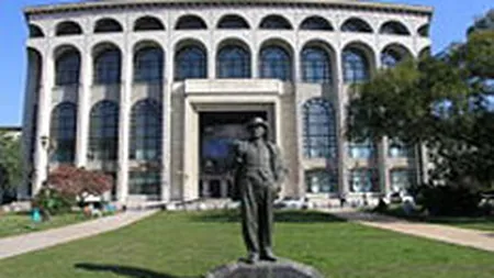 \Palarie\ de 40 mil. euro pentru cladirea Teatrului National Bucuresti?