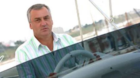 Cine isi permite o masina de lux isi permite si un yacht