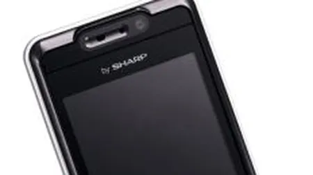 Sharp tinteste piata premium de telefoane mobile din China
