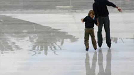 De cati bani si ce suprafata ai nevoie pentru a-ti instala patinoar langa casa?