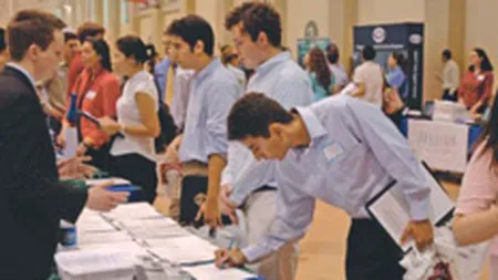 Targul Angajatori de top ofera 1.000 de joburi tinerilor din Timisoara