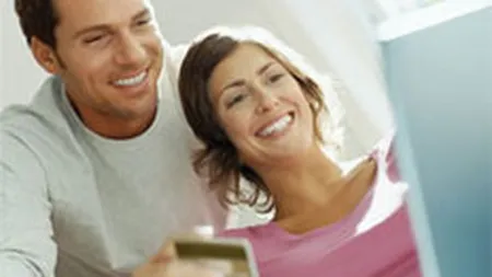 Procentul clientilor din retail care se informeaza online va creste la 71% in 2012