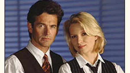 Femeile - mai eficiente in top management. Barbatii - mai buni la decizii