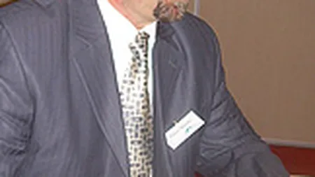 Ce au in comun aviatorii si vanzatorii de echipamente medicale?