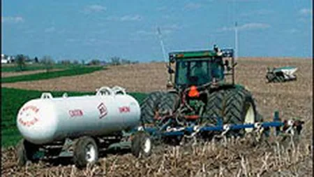 Actiunile Amonil si Azomures sufera miercuri prima zi de corectie