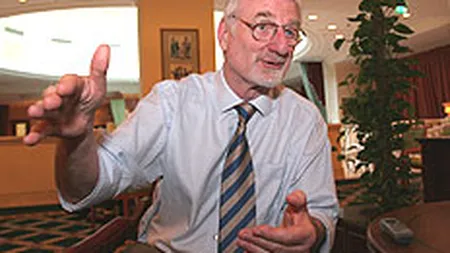 John Whitmore: Un lider care vorbeste despre principii si nu le aplica face mai mult rau