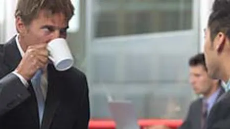 Din cafenea in banca, si invers