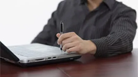 Distributia IT \pe tobogan\: Estimarile de business sunt in continua scadere