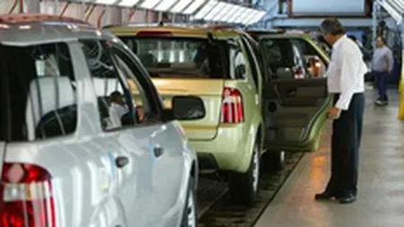 Ford isi orienteaza productia spre masini mici, desi combustibilii s-au ieftinit