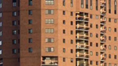 REAS: Blocurile turn cu locuinte permit preturi de vanzare mai mici