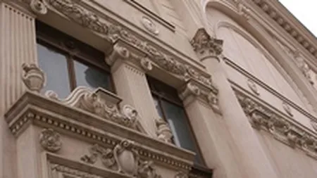 Capitol si-a micsorat pierderea cu 8,9% in S1, pana la 29.500 euro