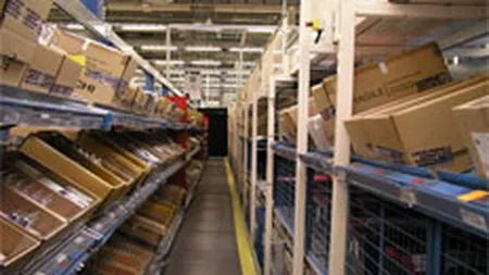 Dell vrea sa externalizeze toata productia de computere