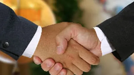 Bayer Credit vrea sa vanda credite de 15 mil. euro clientilor agentiei imobiliare Century 21