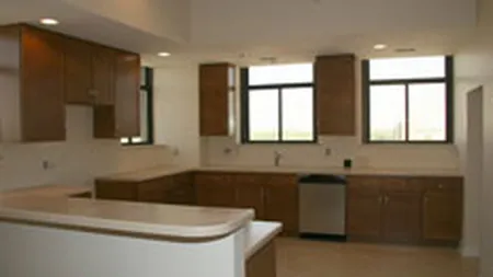 Locuintele scoase la revanzare de investitori dubleaza oferta de locuinte noi din Capitala