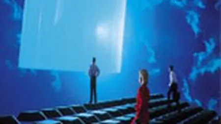 Boom a atras in retea 10 site-uri, fostul director de vanzari contraataca la Intact