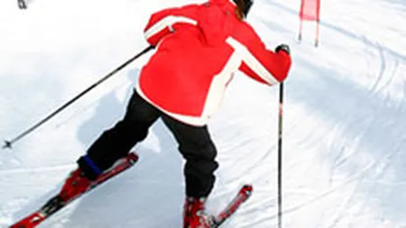 FlyNova: Criza va afecta piata de turism din Romania, insa nu foarte mult