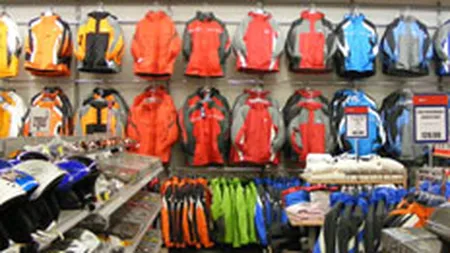 Marketing de 350.000 euro pentru inaugurarea magazinului Hervis din Capitala