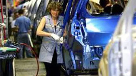 Dacia taie inca 2 zile de productie din luna noiembrie