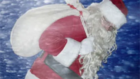 Deloitte: 45% dintre romani vor sa cheltuiasca mai mult de sarbatori, in ciuda crizei