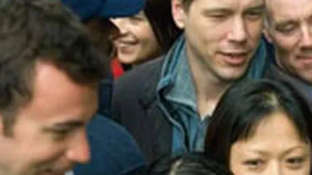 PwC: Tinerii angajati vor munca la birou, training si dezvoltare profesionala