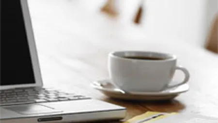 Studiu in SUA: Accesul la Internet ajuta oamenii sa economiseasca bani