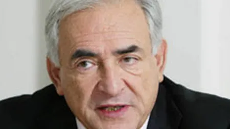 FMI: Economia mondiala si-ar putea relua cresterea la sfarsitul lui 2009