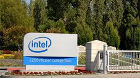 Fluctuatiile economice nu iarta: Profitul Intel pe T4 a scazut cu 90%