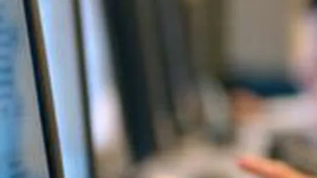 CNVM restrictioneaza pentru 3 luni activitatea NHL Securities