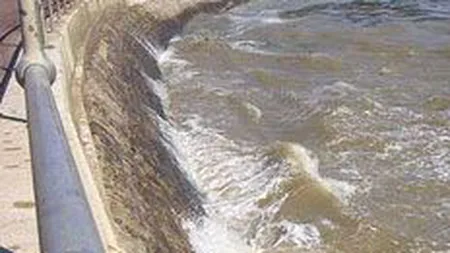 Amenajarea si consolidarea falezei Costinesti costa 5,5 mil. euro