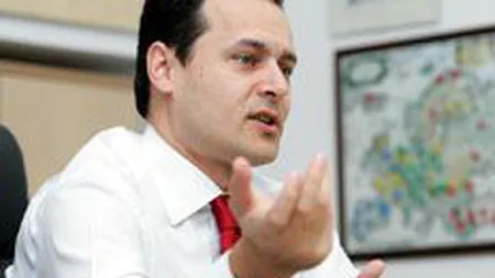 Marius Ghenea a investit 30.000 de euro intr-un \showroom de flori\