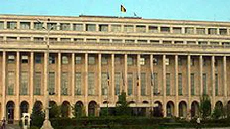 Flutur: Premierul, liderii politici si sindicatele de intalnesc luni cu reprezentantii FMI