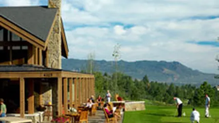 FPTR: Numarul turistilor romani din perioada Pastelui a scazut cu 37%