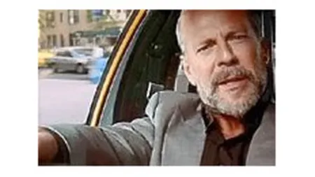 Investitorii Aviva acuza grupul ca a risipit 90 mil. euro pe rebranding. Vezi VIDEO