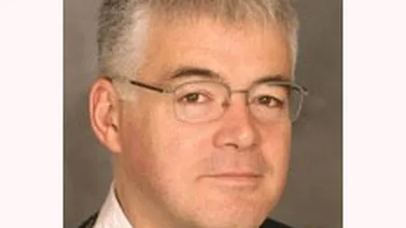 Richard Teversham, director Microsoft, a fost recrutat de Apple