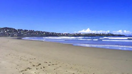 27 de sectoare de plaja de pe litoral vor fi impartite hotelierilor