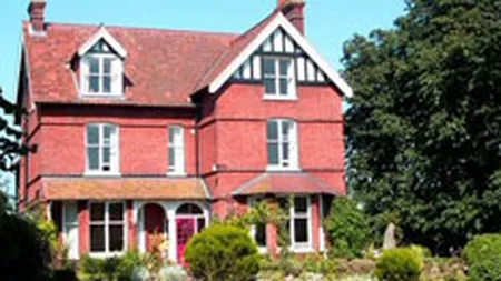 Piata rezidentiala din Marea Britanie prezinta primele semne de stabilizare