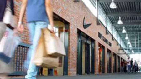 Retailul si-a dublat ritmul de scadere anuala, la 10,3% in aprilie