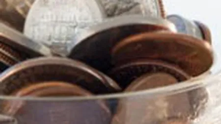 AT Kearney: Platile cu cardul ar putea reduce economia gri cu 7 mld. euro