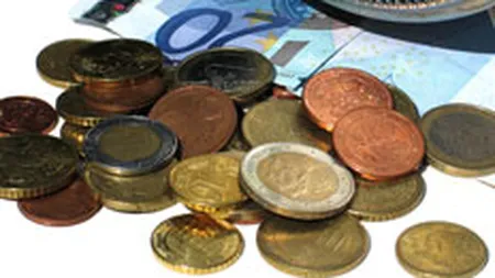 Reuters: Leul se va deprecia pana la 4,29 unitati fata de euro in urmatoarele 3 luni