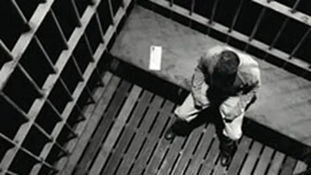 \Prizonierii de corporatie\ dauneaza moralului si productivitatii muncii