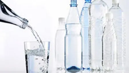 O afacere imuna la criza: Vanzarile de apa minerala egaleaza recordul de anul trecut