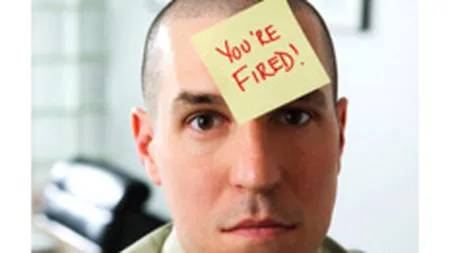 Criza a trimis acasa 1 din 4 angajati din sistemul privat