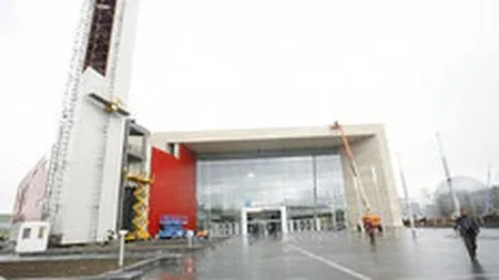 Curiozitatea a invins criza: Cel mai mare mall din Romania si-a depasit planul de vizitatori cu 15% din prima zi