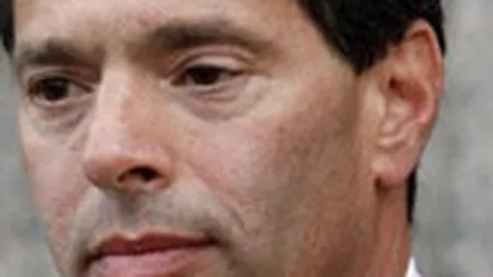 Contabilul lui Madoff risca 108 ani de inchisoare